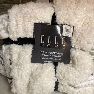 White & Black Sherpa Throw